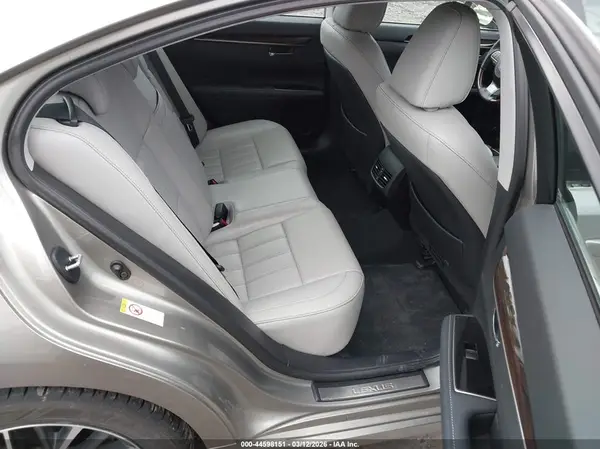 58ABK1GG7GU029160 2016 LEXUS ES - Image 8