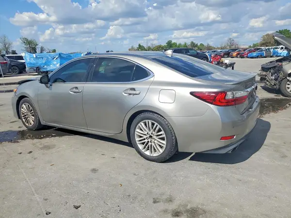 58ABK1GG7GU032494 2016 LEXUS ES - Image 2
