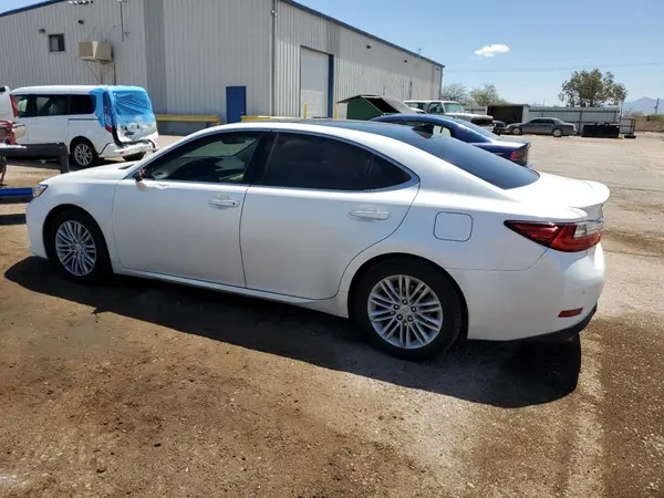 58ABK1GG7HU037552 2017 LEXUS ES - Image 2