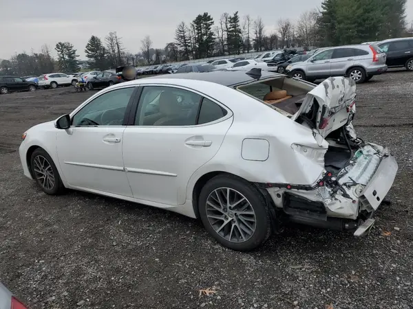 58ABK1GG7HU040547 2017 LEXUS ES - Image 2