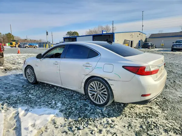 58ABK1GG7HU041889 2017 LEXUS ES - Image 2