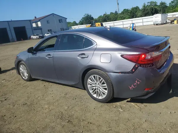 58ABK1GG7HU043352 2017 LEXUS ES - Image 2