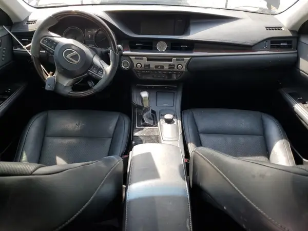 58ABK1GG7HU043464 2017 LEXUS ES - Image 8