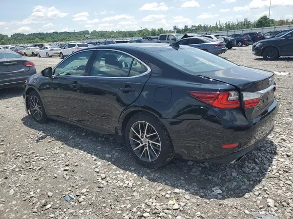 58ABK1GG7HU046011 2017 LEXUS ES - Image 2