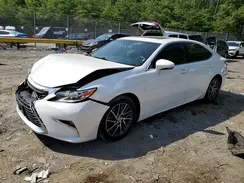 58ABK1GG7HU051032 2017 LEXUS ES