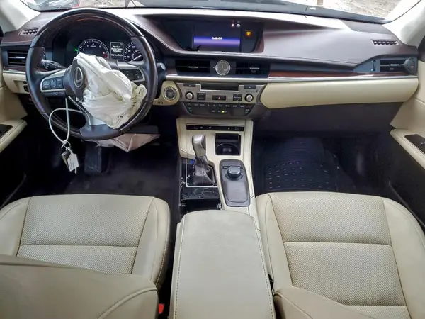 58ABK1GG7HU052701 2017 LEXUS ES - Image 8