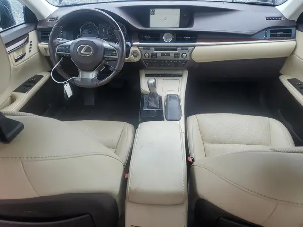 58ABK1GG7HU053184 2017 LEXUS ES - Image 8