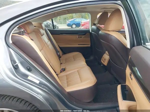 58ABK1GG7HU053783 2017 LEXUS ES - Image 8