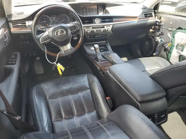 58ABK1GG7HU055176 2017 LEXUS ES - Image 8