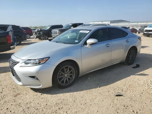 58ABK1GG7HU057588 2017 LEXUS ES - Image 1