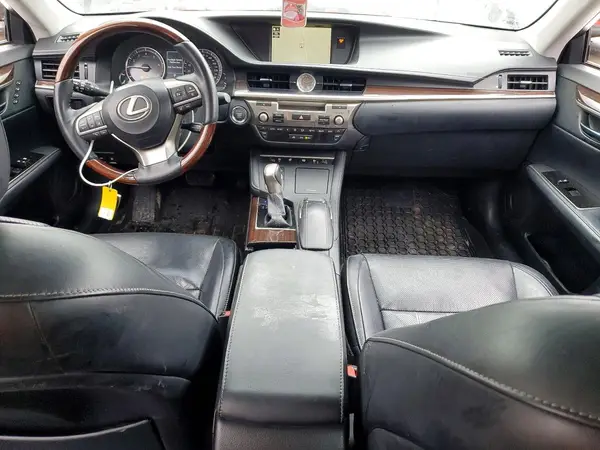 58ABK1GG7HU057851 2017 LEXUS ES - Image 8