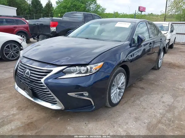 58ABK1GG7HU057915 2017 LEXUS ES - Image 2