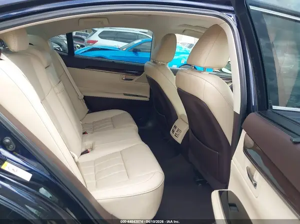 58ABK1GG7HU057915 2017 LEXUS ES - Image 8