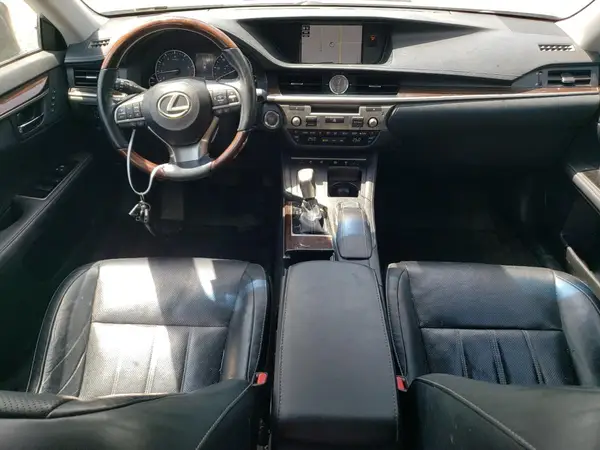 58ABK1GG7HU058448 2017 LEXUS ES - Image 8
