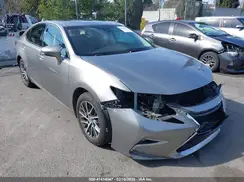 58ABK1GG7HU061009 2017 LEXUS ES
