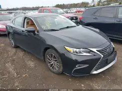 58ABK1GG7HU061222 2017 LEXUS ES