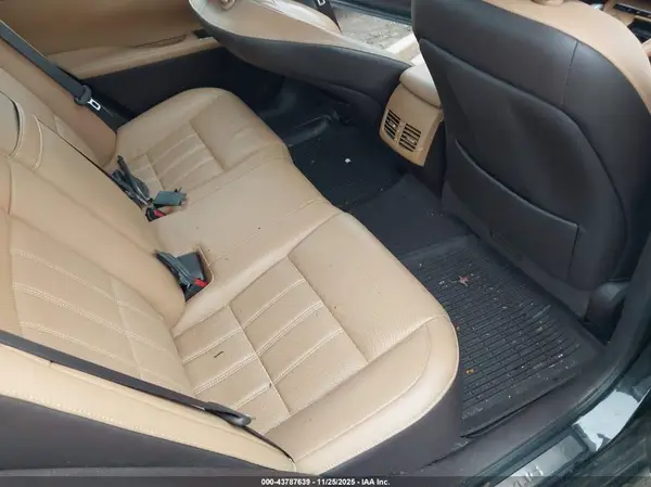 58ABK1GG7HU061222 2017 LEXUS ES - Image 8