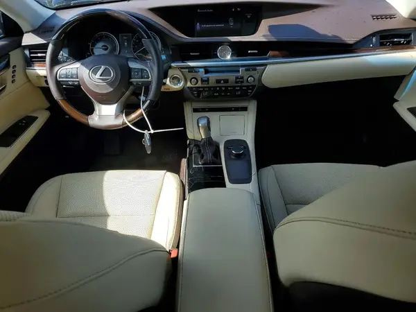 58ABK1GG7HU063178 2017 LEXUS ES - Image 8