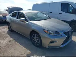58ABK1GG7HU065030 2017 LEXUS ES