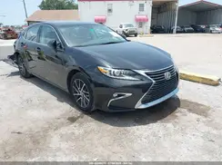 58ABK1GG7HU065965 2017 LEXUS ES