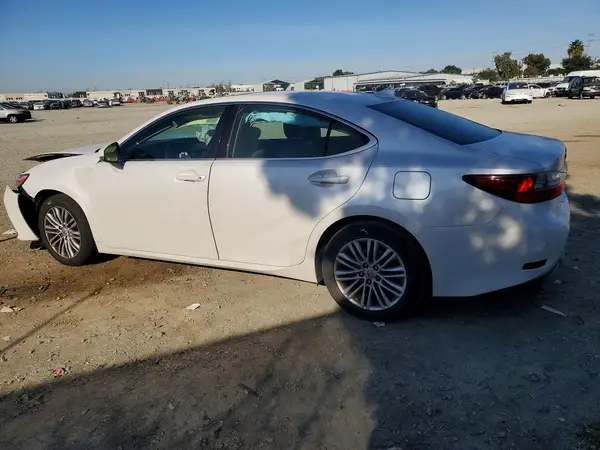 58ABK1GG7HU067022 2017 LEXUS ES - Image 2
