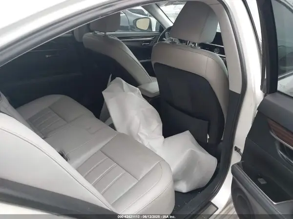 58ABK1GG7HU067067 2017 LEXUS ES - Image 8