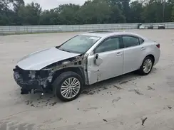 58ABK1GG7HU070602 2017 LEXUS ES