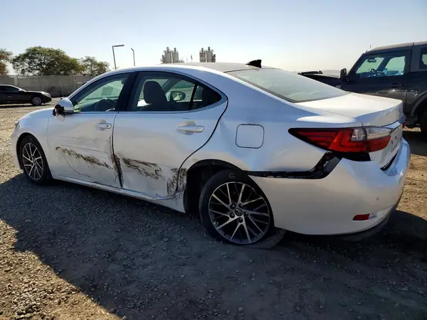 58ABK1GG7HU071698 2017 LEXUS ES - Image 2