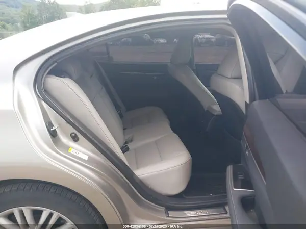 58ABK1GG7HU074522 2017 LEXUS ES - Image 8