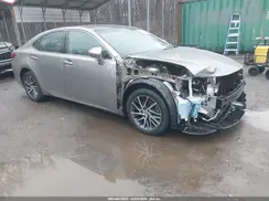 58ABK1GG7HU079039 2017 LEXUS ES