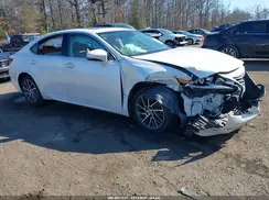 58ABK1GG7JU080813 2018 LEXUS ES