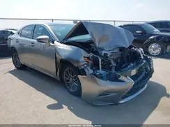 58ABK1GG7JU083601 2018 LEXUS ES
