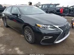 58ABK1GG7JU086367 2018 LEXUS ES