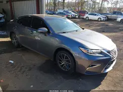 58ABK1GG7JU086742 2018 LEXUS ES