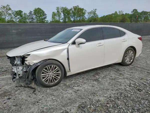 58ABK1GG7JU087258 2018 LEXUS ES - Image 1