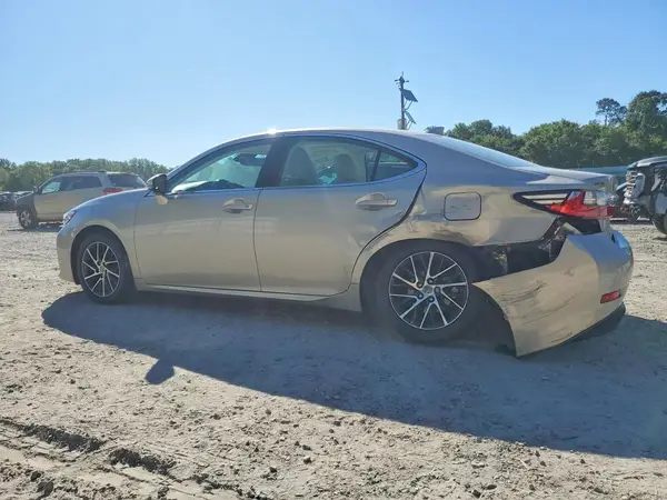 58ABK1GG7JU090578 2018 LEXUS ES - Image 2