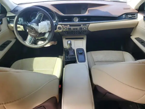 58ABK1GG7JU094159 2018 LEXUS ES - Image 8
