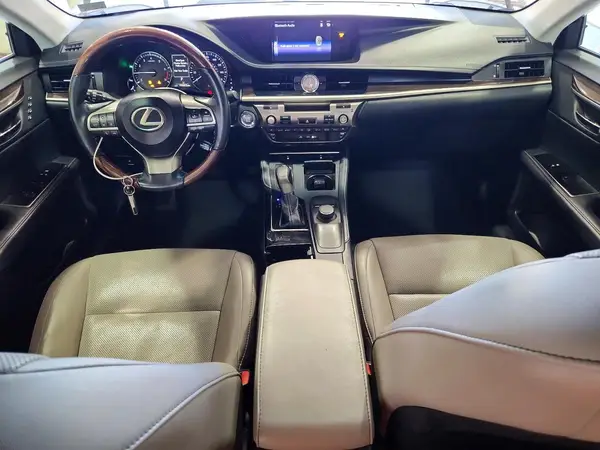 58ABK1GG7JU098938 2018 LEXUS ES - Image 8