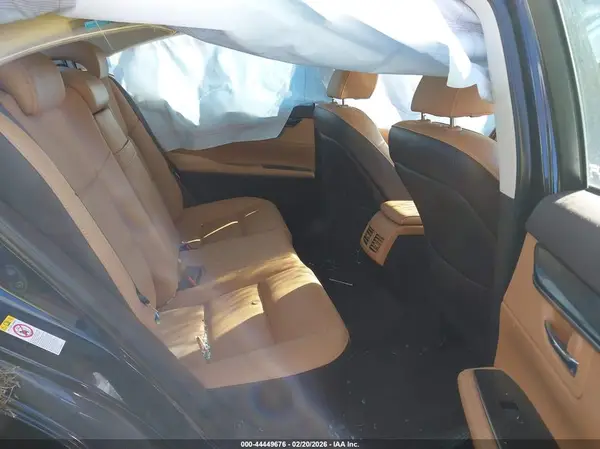 58ABK1GG7JU100655 2018 LEXUS ES - Image 8