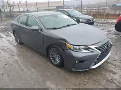 58ABK1GG7JU102759 2018 LEXUS ES