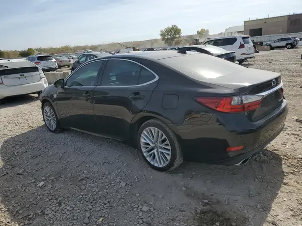 58ABK1GG7JU102969 2018 LEXUS ES - Image 2
