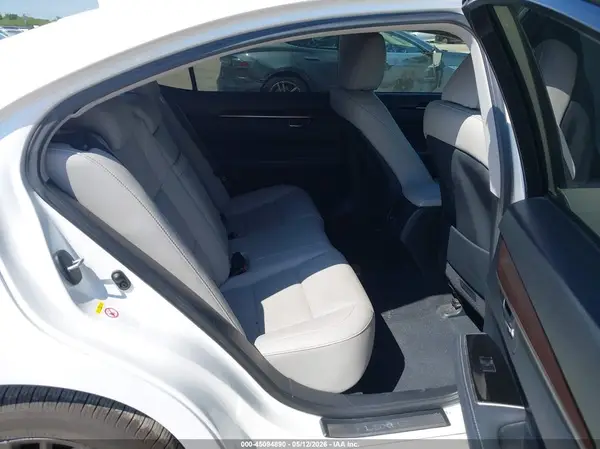 58ABK1GG7JU103958 2018 LEXUS ES - Image 8