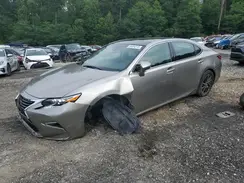 58ABK1GG7JU110022 2018 LEXUS ES