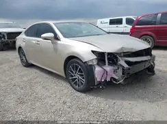 58ABK1GG7JU111302 2018 LEXUS ES