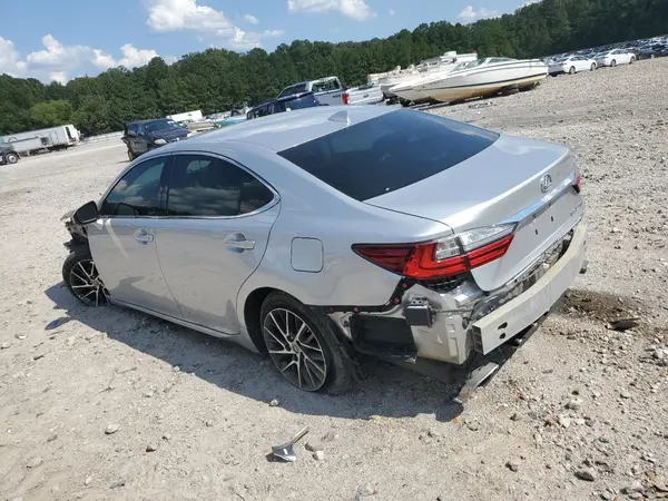 58ABK1GG7JU116998 2018 LEXUS ES - Image 2