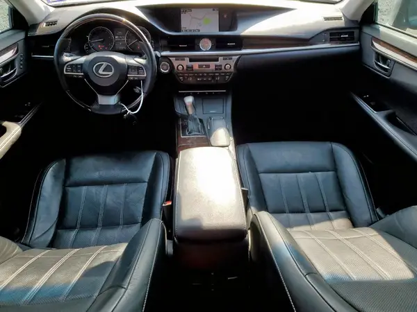 58ABK1GG8GU003506 2016 LEXUS ES - Image 8