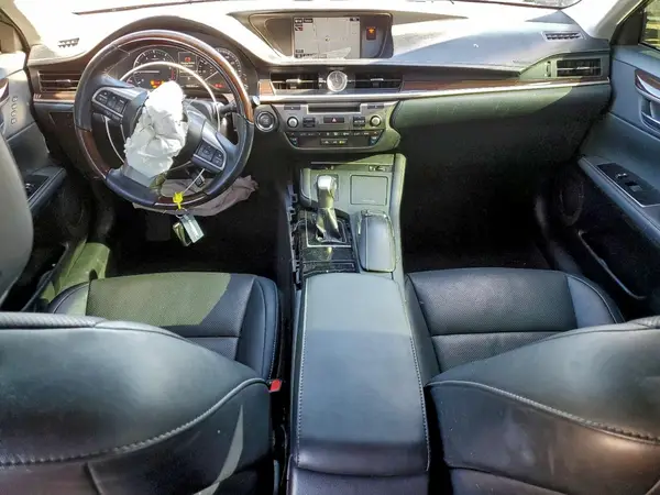 58ABK1GG8GU006728 2016 LEXUS ES - Image 8