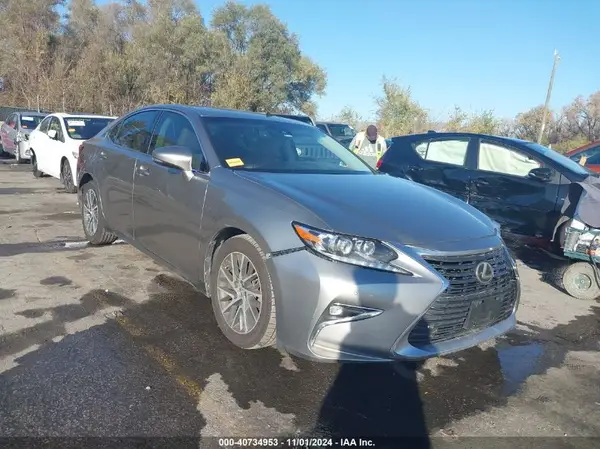 58ABK1GG8GU006812 2016 LEXUS ES - Image 1