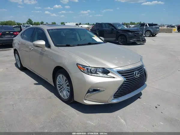 58ABK1GG8GU008043 2016 LEXUS ES - Image 1