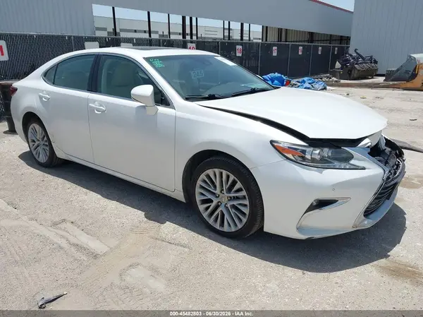 58ABK1GG8GU012724 2016 LEXUS ES - Image 1